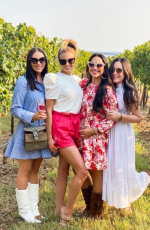 girls winery tour